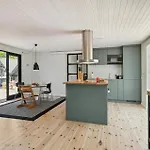 Holiday home 4 Bedroom Beautiful In Grenaa